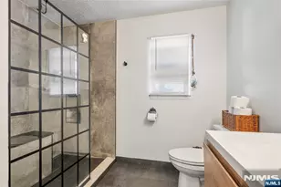8202 Brittany Dr, Wayne, NJ 07470 - Photo 13