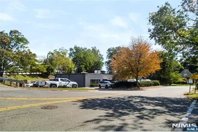 37 Swan Street Suite A #Suite A, Ramsey, NJ 07446 - Photo 3
