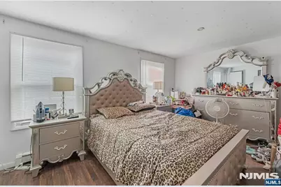 13 Allen Street, Passaic, NJ 07055 - Photo 5
