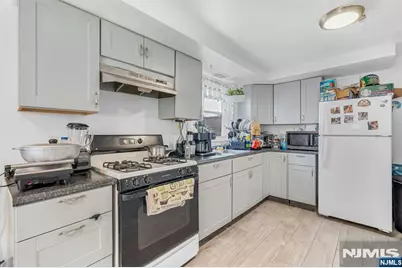 13 Allen Street, Passaic, NJ 07055 - Photo 3