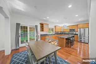 217 Lyncrest Rd, Englewood Cliffs, NJ 07632 - Photo 9