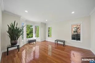 217 Lyncrest Rd, Englewood Cliffs, NJ 07632 - Photo 5