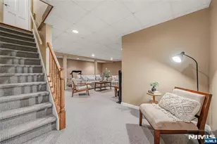 389 W Shore Dr, Wyckoff Township, NJ 07481 - Photo 39