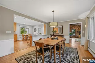 389 W Shore Dr, Wyckoff Township, NJ 07481 - Photo 13