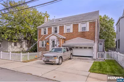 18 Bayview Avenue, Newark, NJ 07112 - Photo 1