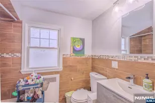 18 Bayview Ave, Newark, NJ 07112 - Photo 17