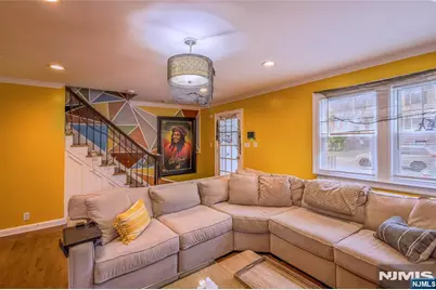 18 Bayview Avenue, Newark, NJ 07112 - Photo 7