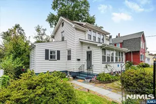 5 Smallwood Ave, Belleville, NJ 07109 - Photo 1