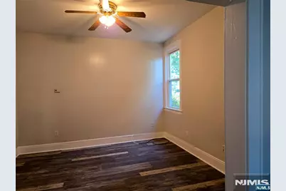 168 Boiling Springs Avenue 1 #1, East Rutherford, NJ 07073 - Photo 5
