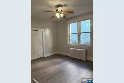 168 Boiling Springs Avenue 1 #1, East Rutherford, NJ 07073 - Photo 7