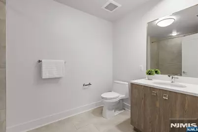 150 Henley Place 213 #213, Weehawken, NJ 07086 - Photo 23
