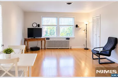 129 River Drive B #B, Elmwood Park, NJ 07407 - Photo 1