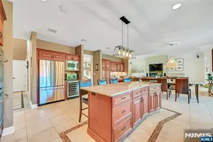 6 Keller Ct, Park Ridge, NJ 07656 - Photo 5