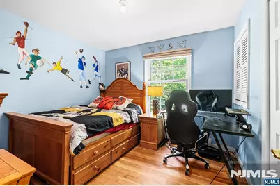 61 Charles Street, Allendale, NJ 07401 - Photo 13