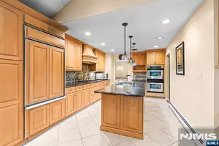 61 Charles St, Allendale, NJ 07401 - Photo 5