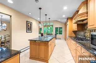 61 Charles St, Allendale, NJ 07401 - Photo 7