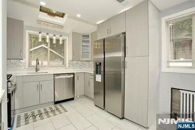46 Jewett Avenue, Tenafly, NJ 07670 - Photo 9