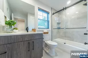 360 Orange Road 3, Montclair, NJ 07042 - Photo 27