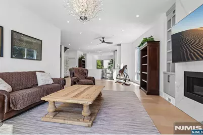 10B Hooks Lane, Edgewater, NJ 07020 - Photo 19