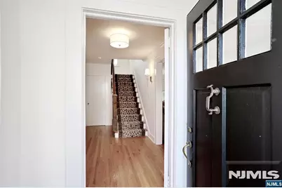 530 Rock Road, Glen Rock, NJ 07452 - Photo 3