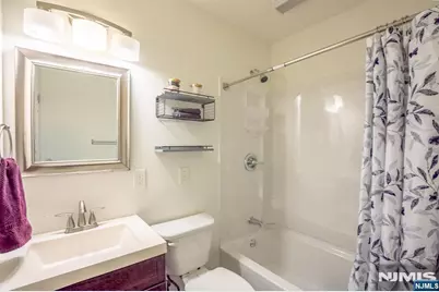 11 Jackson Place, Moonachie, NJ 07074 - Photo 9