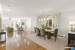 31 Leary Ln A, Edgewater, NJ 07020 - Photo 13