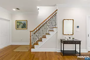 31 Leary Ln A, Edgewater, NJ 07020 - Photo 15