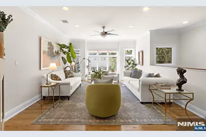 31 Leary Lane A #A, Edgewater, NJ 07020 - Photo 1