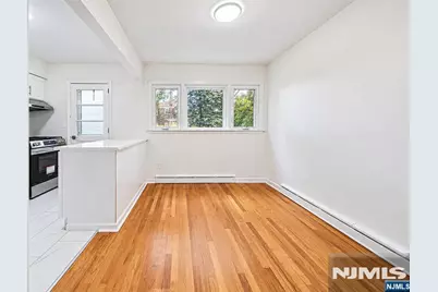 822 Inwood Terrace, Fort Lee, NJ 07024 - Photo 7