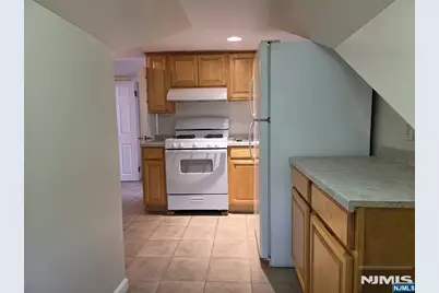 509 Saint Pauls Second Floor #Second floor, Cliffside Park, NJ 07010 - Photo 3