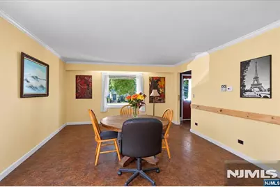 68 Claremont Avenue, Verona, NJ 07044 - Photo 7