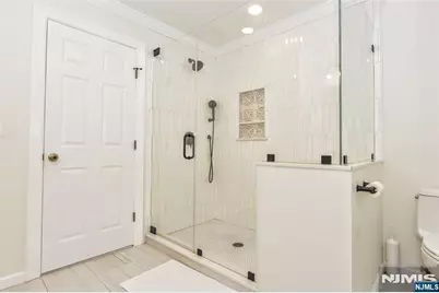 3 Canterbury Court, Upper Saddle River, NJ 07458 - Photo 21