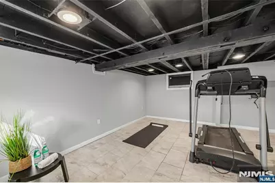102 Sherwood Avenue, Mahwah, NJ 07430 - Photo 41