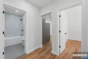 203-205 Hansbury, Newark, NJ 07112 - Photo 23