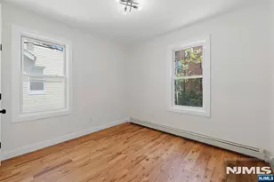 203-205 Hansbury, Newark, NJ 07112 - Photo 27