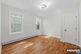 203-205 Hansbury, Newark, NJ 07112 - Photo 13
