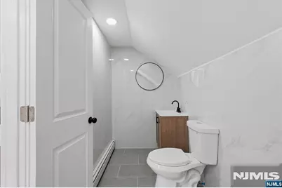 203-205 Hansbury, Newark, NJ 07112 - Photo 39