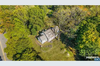 639 Piermont Road, Closter, NJ 07624 - Photo 41