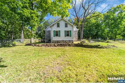 639 Piermont Road, Closter, NJ 07624 - Photo 3