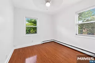 354 Paterson Plank Rd, Jersey City, NJ 07307 - Photo 23