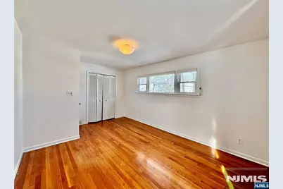 62 Howland Avenue, Teaneck Township, NJ 07666 - Photo 13