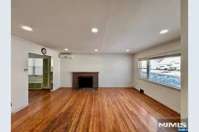 62 Howland Avenue, Teaneck Township, NJ 07666 - Photo 3