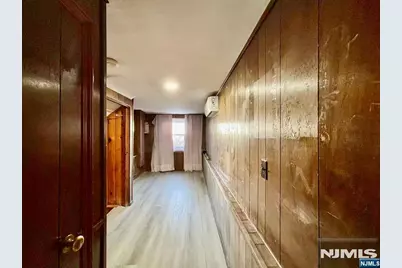 62 Howland Avenue, Teaneck Township, NJ 07666 - Photo 19