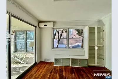 62 Howland Avenue, Teaneck Township, NJ 07666 - Photo 7