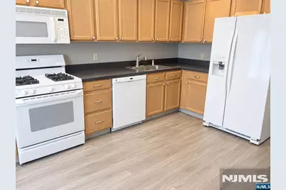 100 Glen Ridge Avenue 16 #16, Glen Ridge, NJ 07028 - Photo 5