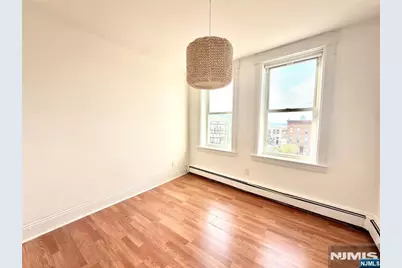 4306 Kennedy Boulevard 10 #10, Union City, NJ 07087 - Photo 9