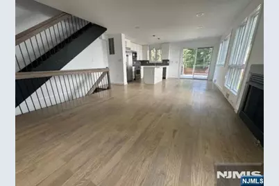86 W Mahan Street, Tenafly, NJ 07670 - Photo 3