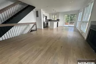 86 W Mahan St, Tenafly, NJ 07670 - Photo 3