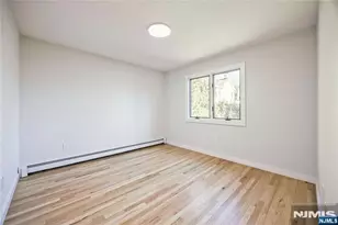 2410 3rd Street B, Fort Lee, NJ 07024 - Photo 13