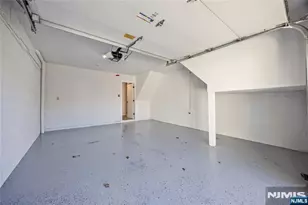 2410 3rd Street B, Fort Lee, NJ 07024 - Photo 21
